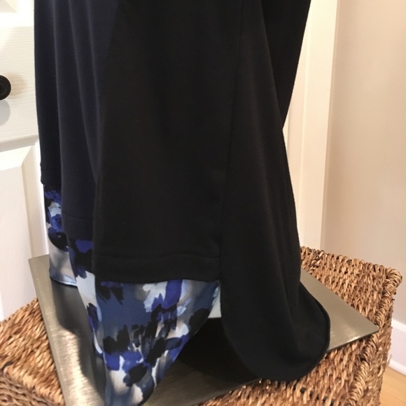 Clearance! ⚠️ Simply Vera Wang Black & Blue, Size XS - Picture 2 of 8